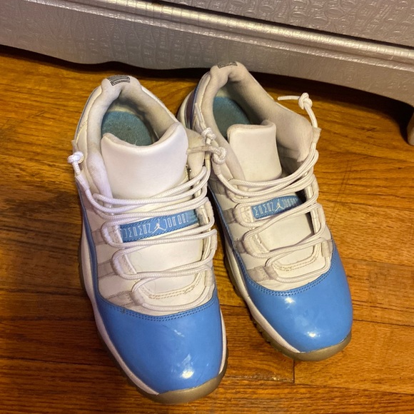 grade school jordans sizes